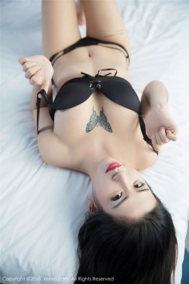 郑州经开区外国语学校开展“最美书桌”展示活动|星空体育下载(图1) 星空体育网址